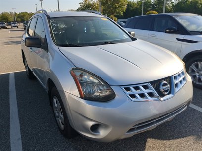 Used 2014 Nissan Rogue S w/ Convenience Package