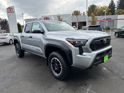 New 2024 Toyota Tacoma SR5