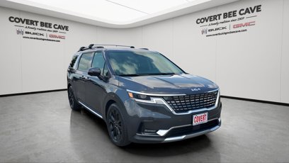 Used 2022 Kia Carnival SX