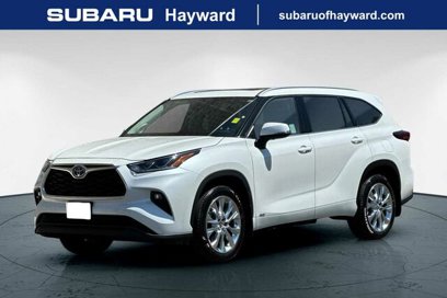 Used 2024 Toyota Highlander Limited
