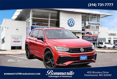 Certified 2024 Volkswagen Tiguan SE R-Line