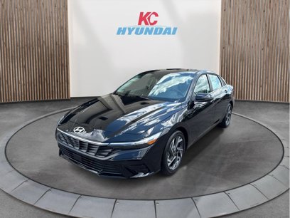 New 2025 Hyundai Elantra Limited