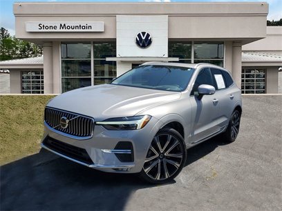 Used 2023 Volvo XC60 B5 Ultimate w/ Climate Package