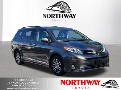 Used 2019 Toyota Sienna XLE