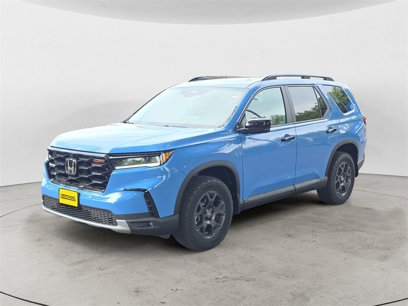 New 2025 Honda Pilot TrailSport