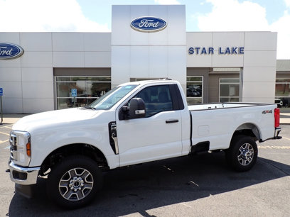 New 2025 Ford F350 4x4 Regular Cab Super Duty