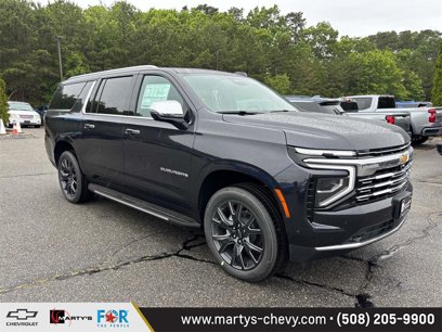 New 2025 Chevrolet Suburban Premier w/ Sun And Tow Package
