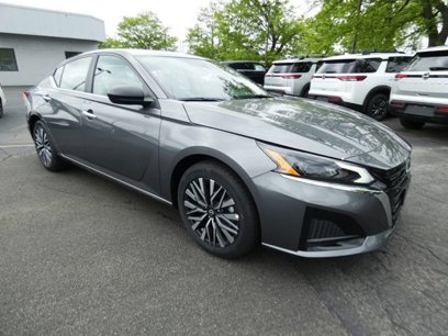 New 2025 Nissan Altima 2.5 SV