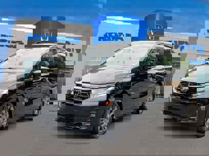 New 2025 Honda Odyssey Touring