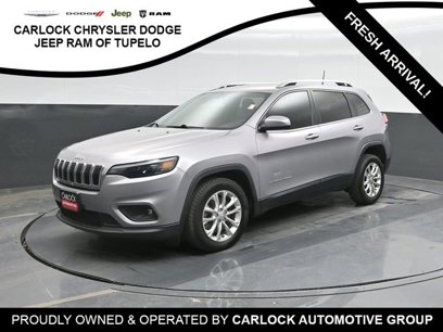 Used 2019 Jeep Cherokee Latitude w/ Popular Appearance Group