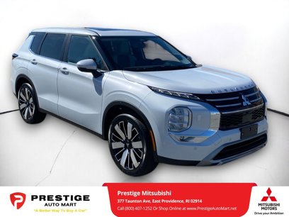 New 2025 Mitsubishi Outlander SE