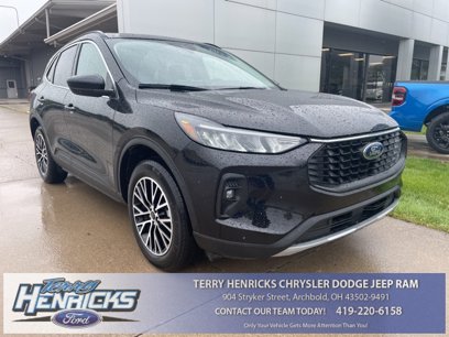 Used 2025 Ford Escape SE