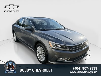 Used 2016 Volkswagen Passat 1.8T SE w/ Lighting Package (P06)