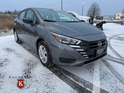 New 2025 Nissan Versa S w/ Trunk Package