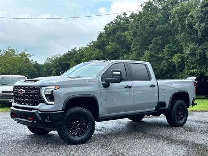 Used 2025 Chevrolet Silverado 2500 ZR2 w/ Technology Package