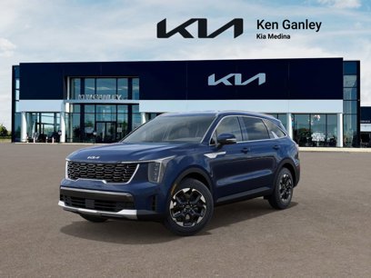 New 2025 Kia Sorento S