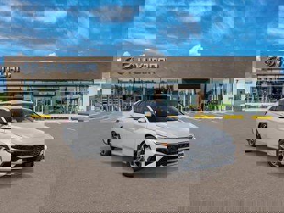New 2025 Hyundai Elantra Limited