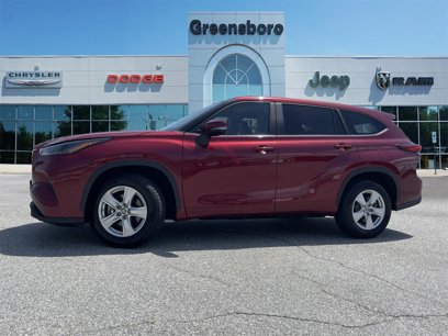 Used 2023 Toyota Highlander LE