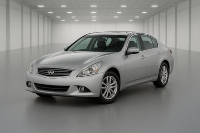 Used 2011 INFINITI G37 Journey w/ Premium Pkg