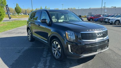 Used 2022 Kia Telluride EX w/ EX Premium Package