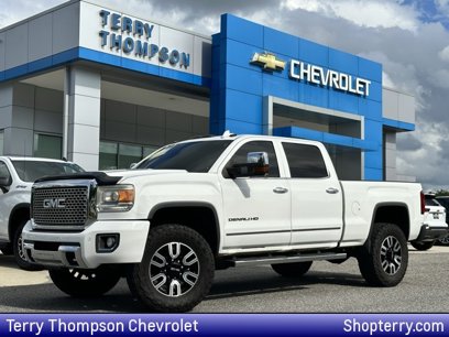Used 2015 GMC Sierra 2500 Denali w/ Duramax Plus Package
