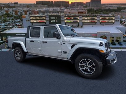 Used 2024 Jeep Gladiator Sport