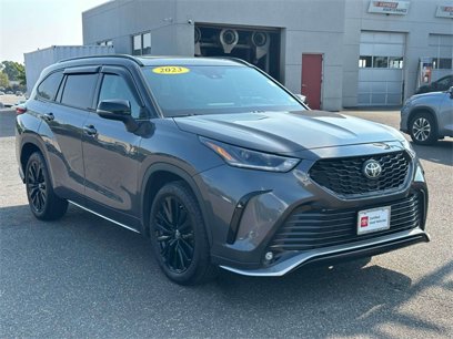 Used 2020 Toyota Highlander XLE