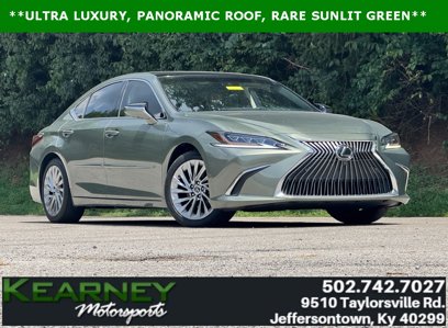 Used 2019 Lexus ES 350 Ultra Luxury w/ Accessory Package 2