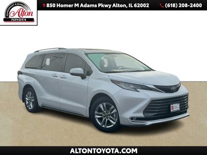 Certified 2022 Toyota Sienna Limited