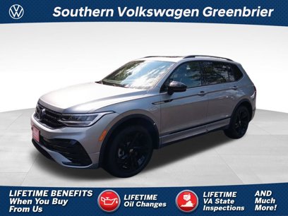 New 2024 Volkswagen Tiguan SE R-Line