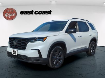 Certified 2025 Honda Pilot Sport