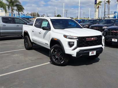 New 2025 GMC Canyon Elevation