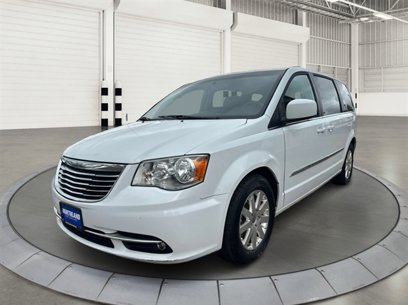 Used 2016 Chrysler Town & Country Touring
