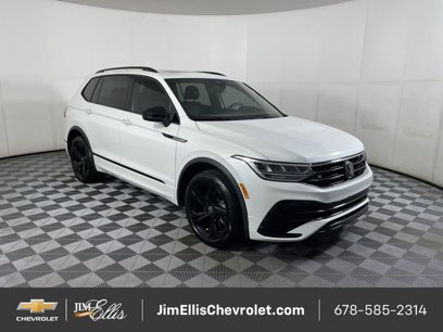 Used 2024 Volkswagen Tiguan SE R-Line