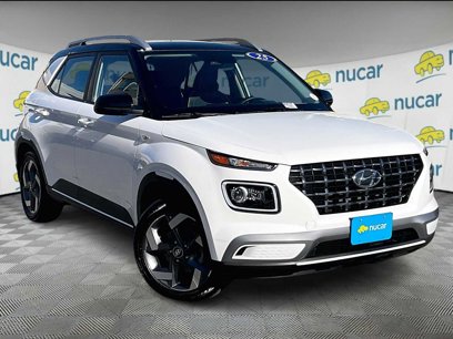 Certified 2025 Hyundai Venue Limited