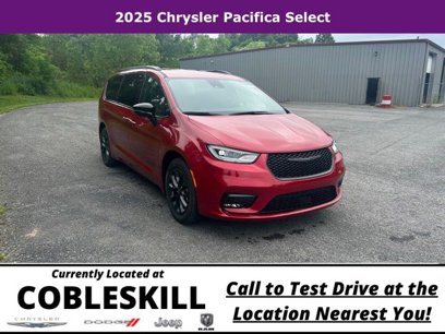 New 2025 Chrysler Pacifica Select