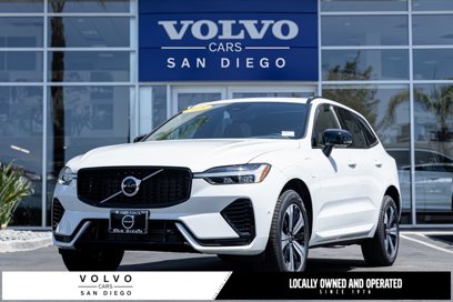 New 2025 Volvo XC60 T8 Plus