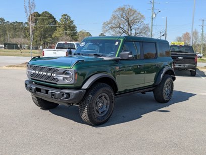 New 2025 Ford Bronco Badlands w/ Sasquatch Package