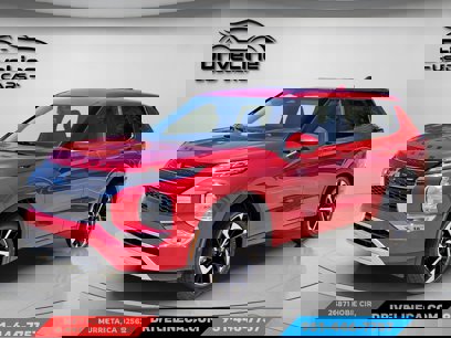 Used 2024 Mitsubishi Outlander SE