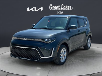 New 2025 Kia Soul LX