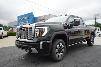 New 2025 GMC Sierra 2500 Denali w/ Denali Reserve Package