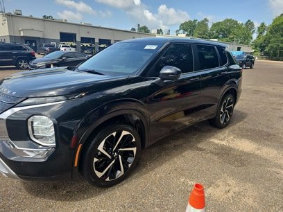Used 2024 Mitsubishi Outlander SE Black Edition