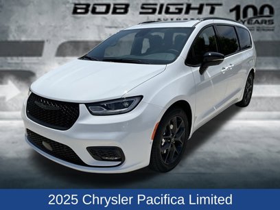 New 2025 Chrysler Pacifica Limited