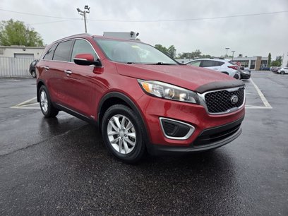 Used 2016 Kia Sorento LX w/ LX Convenience Package