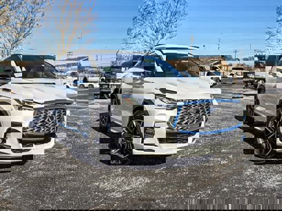 New 2025 INFINITI QX55 Essential