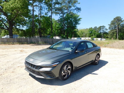 New 2025 Hyundai Elantra Sport