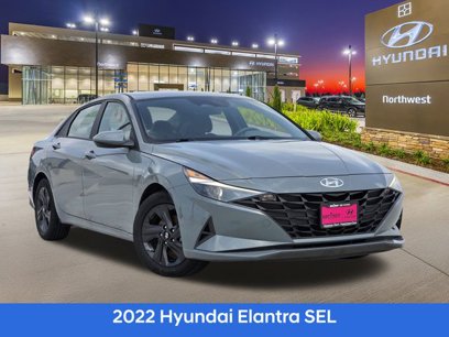 Used 2022 Hyundai Elantra SEL w/ Preferred Accessory Package