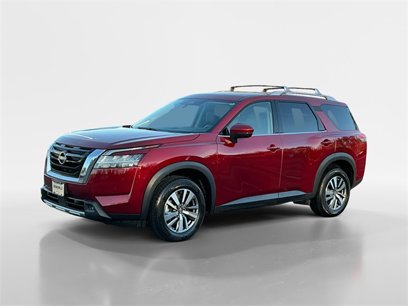 Used 2023 Nissan Pathfinder SL