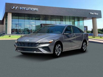 New 2025 Hyundai Elantra Sport