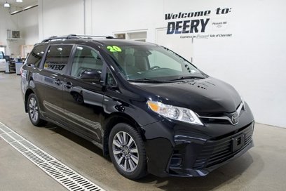 Used 2020 Toyota Sienna LE
